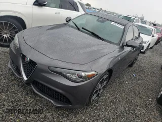 2022 Alfa Romeo Giulia Ti with VIN ZARFAMBN5N7666525, listed as a Copart auction lot 74791714 with 13,204 mi miles and Non Repairable. Bid and sale history available at carsss.com. Image 1.