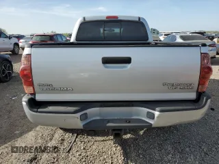 2005 Toyota Tacoma PreRunner with VIN 3TMKU72N65M003911, listed as a Copart auction lot 49546495 with 281,611 mi miles and Salvage title. Bid and sale history available at DreamBid. Image 6.