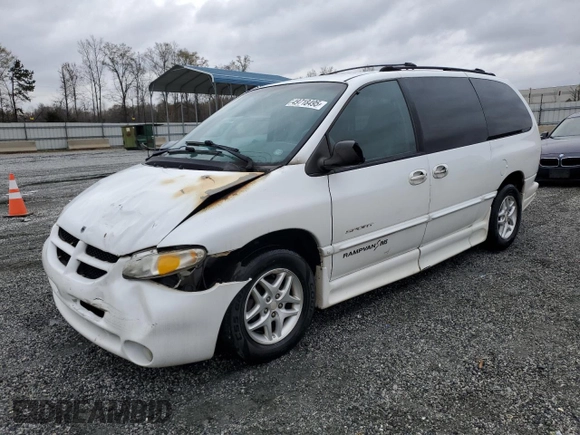 2000 Dodge Caravan SE z VIN 1B4GP44G1YB736936, wystawiony jako Copart lot #49718495 z przebiegiem Nie podano mil oraz Szkoda całkowita • Salvage title. Historia ofert i sprzedaży dostępna na DreamBid. Obrazek 1.