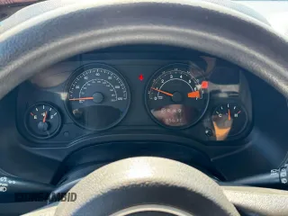 2016 Jeep Patriot Sport z VIN 1C4NJPBA9GD547711, wystawiony jako Copart lot #64280195 z przebiegiem 85 611 mil mil oraz Szkoda całkowita • Salvage title. Historia ofert i sprzedaży dostępna na DreamBid. Obrazek 8.