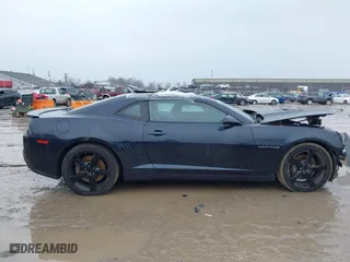 2014 Chevrolet Camaro SS with VIN 2G1FK1EJ8E9300385, listed as a IAAI auction lot 41641398 with 99,042 mi miles. Bid and sale history available at carsss.com. Image 13.