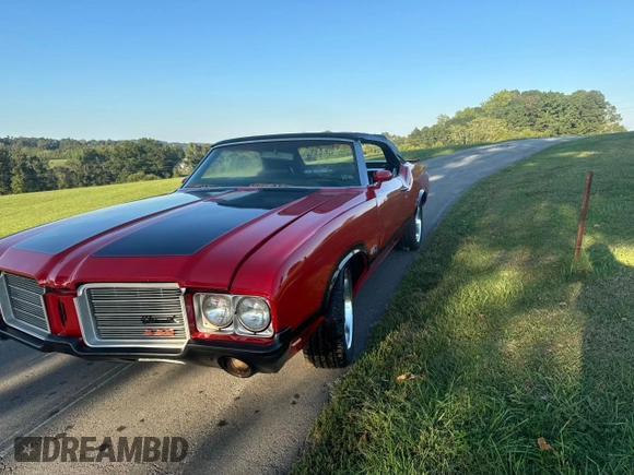1971 Oldsmobile Cutlass with VIN 342671M110144, listed as a Copart auction lot 75172764 with 35,160 mi miles and Clean Title. Bid and sale history available at DreamBid. Image 2.