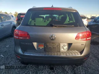 2013 Volkswagen Touareg Lux with VIN WVGEF9BPXDD002285, listed as a Copart auction lot 82248604 with 150,780 mi miles and Salvage Title. Bid and sale history available at DreamBid. Image 6.