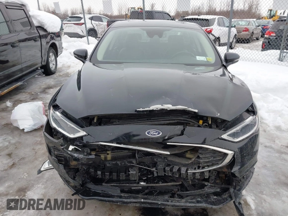 2017 Ford Fusion SE with VIN 3FA6P0H93HR136181, listed as a IAAI auction lot 41643411 with 58,545 mi miles. Bid and sale history available at carsss.com. Image 12.