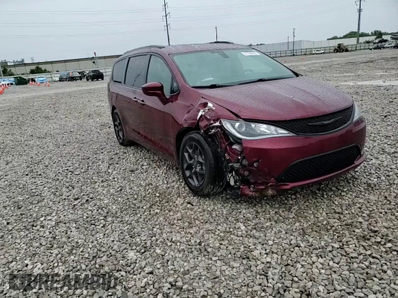 2018 Chrysler Pacifica Touring L Plus с VIN 2C4RC1EG9JR252640, выставлен на аукционе Copart как лот 57726455 с пробегом 97 841 миль миль и Списание • Salvage title. История ставок и продаж доступна на DreamBid. Изображение 15.