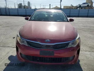 2017 Kia Optima EX z VIN KNAGU4LE8H5011678, wystawiony jako Copart lot #45403015 z przebiegiem 147 829 mil mil oraz Czysty tytuł • Clean title. Historia ofert i sprzedaży dostępna na DreamBid. Obrazek 5.