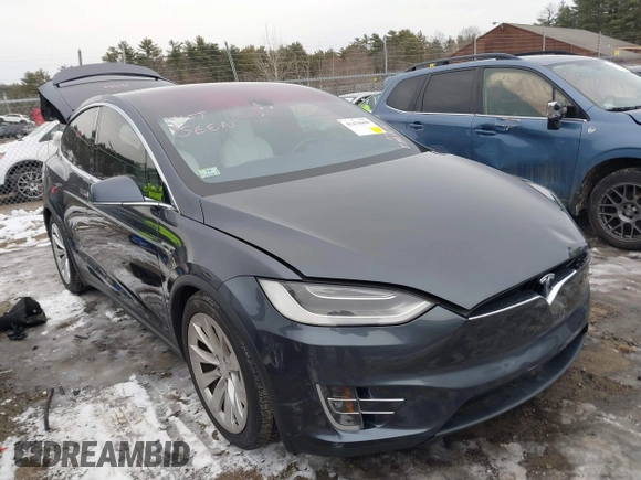 2016 Tesla Model X 70D z VIN 5YJXCAE2XGF014165, wystawiony jako IAAI lot #41474490 z przebiegiem 112 967 mil mil oraz . Historia ofert i sprzedaży dostępna na DreamBid. Obrazek 12.