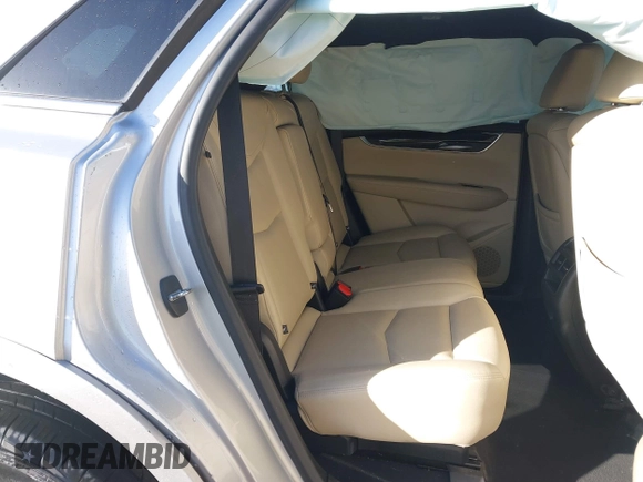 2018 Cadillac XT5 FWD with VIN 1GYKNARS9JZ226789, listed as a IAAI auction lot 41827357 with 60,469 mi miles. Bid and sale history available at carsss.com. Image 8.