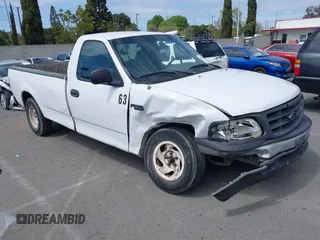 2004 Ford F-150 XL с VIN 2FTRF17214CA53937, выставлен на аукционе IAAI как лот 41902535 с пробегом Не указан миль и . История ставок и продаж доступна на DreamBid. Изображение 1.