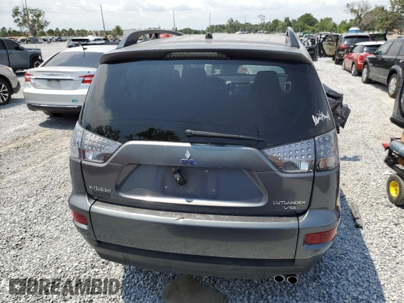 2010 Mitsubishi Outlander XLS z VIN JA4JS4AX2AZ014121, wystawiony jako Copart lot #56403435 z przebiegiem 119 121 mil mil oraz Nie do naprawy • Non repairable. Historia ofert i sprzedaży dostępna na DreamBid. Obrazek 6.