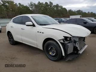 2020 Maserati Levante with VIN ZN661XUA8LX354653, listed as a Copart auction lot 72980022 with 25,228 mi miles. Bid and sale history available at carsss.com. Image 4.