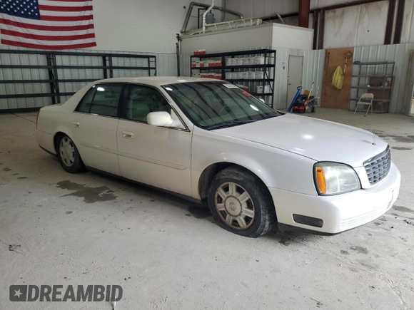 2004 Cadillac DeVille z VIN 1G6KD54Y84U137828, wystawiony jako Copart lot #53702265 z przebiegiem 156 439 mil mil oraz Szkody całkowita. Historia ofert i sprzedaży dostępna na DreamBid. Obrazek 4.