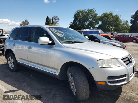 2006 Volkswagen Touareg 3.2L V6 with VIN WVGZG77L76D040164, listed as a Copart auction lot 51551155 with 169,611 mi miles and Salvage Title. Bid and sale history available at DreamBid. Image 4.