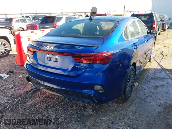 2024 Kia Forte GT-Line with VIN 3KPF54AD2RE792015, listed as a IAAI auction lot 41659286 with 8,599 mi miles and . Bid and sale history available at carsss.com. Image 4.