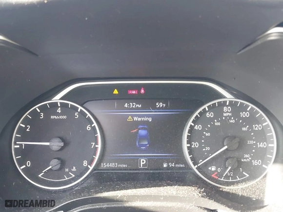 2017 Nissan Maxima SR with VIN 1N4AA6AP8HC412862, listed as a IAAI auction lot 41725246 with 154,483 mi miles. Bid and sale history available at carsss.com. Image 7.
