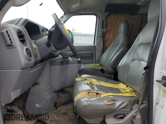 2013 Ford Econoline Cargo Commercial with VIN 1FTSE3EL8DDA98398, listed as a Copart auction lot 43976295 with 237,368 mi miles and Clean Title. Bid and sale history available at carsss.com. Image 7.