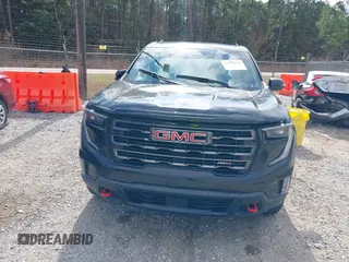 2024 GMC Acadia AWD AT4 z VIN 1GKENPKSHRJ155390, wystawiony jako IAAI lot #41510512 z przebiegiem Nie podano mil oraz . Historia ofert i sprzedaży dostępna na DreamBid. Obrazek 11.