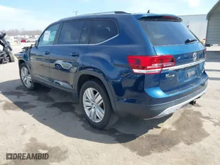 2019 Volkswagen Atlas 3.6L V6 SE w/Technology with VIN 1V2UR2CA0KC596900, listed as a IAAI auction lot 41653423 with 92,262 mi miles. Bid and sale history available at carsss.com. Image 3.