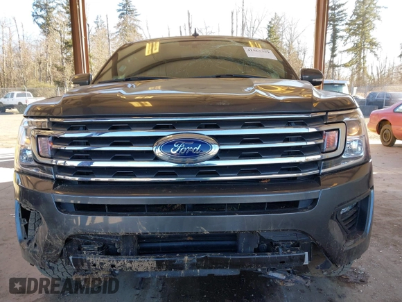 2020 Ford Expedition Max XLT z VIN 1FMJK1JT9LEA15645, wystawiony jako IAAI lot #41563359 z przebiegiem 40 387 mil mil oraz . Historia ofert i sprzedaży dostępna na DreamBid. Obrazek 13.