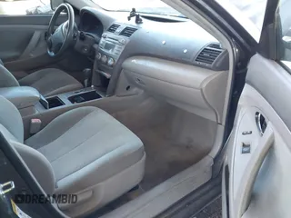 2011 Toyota Camry LE with VIN 4T1BF3EK1BU195858, listed as a IAAI auction lot 41682572 with 189,353 mi miles. Bid and sale history available at carsss.com. Image 5.