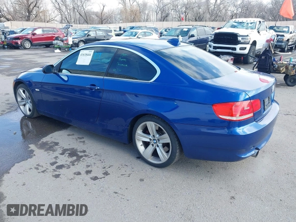 2007 BMW 3 Series 335i with VIN WBAWB73567P036617, listed as a IAAI auction lot 41618444 with 170,855 mi miles and . Bid and sale history available at DreamBid. Image 3.