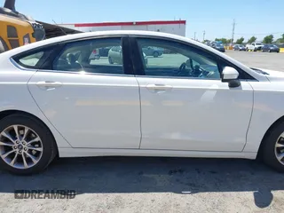 2017 Ford Fusion SE с VIN 3FA6P0HD2HR313811, выставлен на аукционе IAAI как лот 42460885 с пробегом 170 591 миль миль и . История ставок и продаж доступна на DreamBid. Изображение 13.