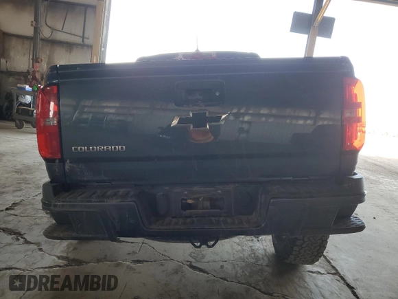2019 Chevrolet Colorado 2WD Z71 z VIN 1GCGSDEA1K1119917, wystawiony jako Copart lot #60749825 z przebiegiem 64 762 mil mil oraz Szkoda całkowita • Salvage title. Historia ofert i sprzedaży dostępna na DreamBid. Obrazek 6.