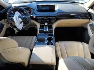 2023 Acura MDX w/Advance Package with VIN 5J8YE1H88PL031902, listed as a Copart auction lot 41879945 with 33,653 mi miles and Salvage Title. Bid and sale history available at carsss.com. Image 8.