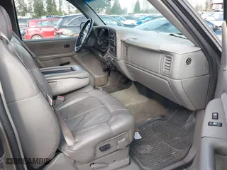 2001 Chevrolet Silverado 1500 LT with VIN 1GCEK19T61Z103505, listed as a IAAI auction lot 41507753 with 161,880 mi miles. Bid and sale history available at carsss.com. Image 5.