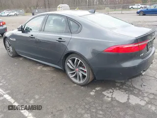 2018 Jaguar XF z VIN SAJBM4FV6JCY54242, wystawiony jako IAAI lot #42031078 z przebiegiem 51 221 mil mil oraz . Historia ofert i sprzedaży dostępna na DreamBid. Obrazek 3.