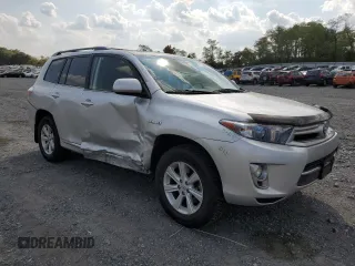 2013 Toyota Highlander Hybrid with VIN JTEBC3EH5D2017480, listed as a Copart auction lot 72655084 with 70,942 mi miles and Salvage Title. Bid and sale history available at carsss.com. Image 4.