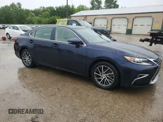 2017 Lexus ES 350 with VIN 58ABK1GG1HU047834, listed as a Copart auction lot 61964595 with 101,836 mi miles and Salvage title. Bid and sale history available at DreamBid. Image 4.