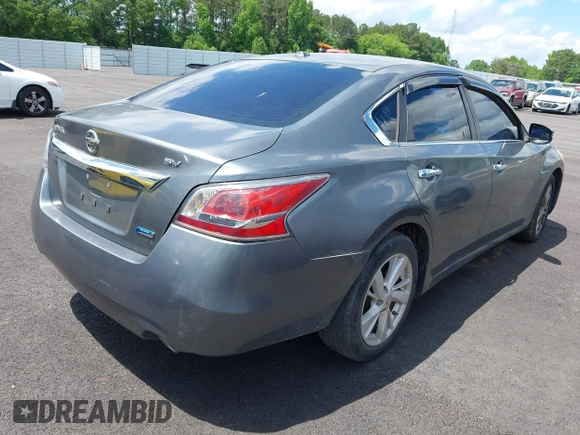 2014 Nissan Altima 2.5 S with VIN 1N4AL3AP8EC128555, listed as a IAAI auction lot 42193416 with 147,990 mi miles and . Bid and sale history available at carsss.com. Image 4.