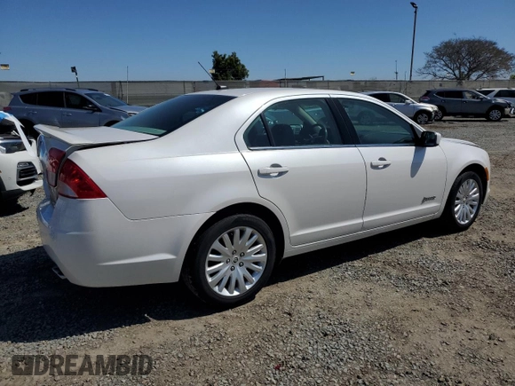 2010 Mercury Milan Hybrid with VIN 3MEDM0L30AR600674, listed as a Copart auction lot 49907945 with 125,556 mi miles and Salvage Title. Bid and sale history available at carsss.com. Image 3.