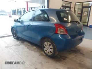 2008 Toyota Yaris with VIN JTDJT923785169700, listed as a IAAI auction lot 41315476 with 298,279 mi miles. Bid and sale history available at carsss.com. Image 3.