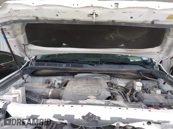 2014 Toyota Tundra 4WD Truck SR5 with VIN 5TFDW5F15EX375328, listed as a IAAI auction lot 41895453 with 131,707 mi miles. Bid and sale history available at carsss.com. Image 10.