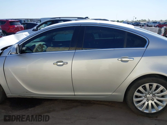 2013 Buick Regal Turbo Premium 1 z VIN 2G4GS5EV8D9187084, wystawiony jako IAAI lot #42722418 z przebiegiem 84 899 mil mil oraz . Historia ofert i sprzedaży dostępna na DreamBid. Obrazek 14.