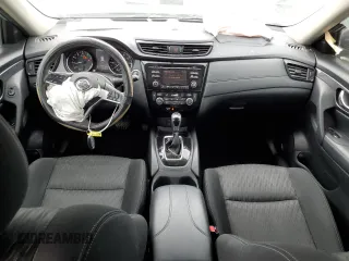 2017 Nissan Rogue SV z VIN KNMAT2MV4HP610774, wystawiony jako Copart lot #67486424 z przebiegiem 106 847 mil mil oraz Czysty tytuł • Clean title. Historia ofert i sprzedaży dostępna na DreamBid. Obrazek 8.