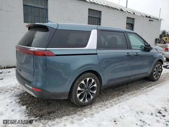 2023 Kia Carnival EX with VIN KNDNC5H35P6299999, listed as a Copart auction lot 44584415 with 21,509 mi miles and Salvage Title. Bid and sale history available at carsss.com. Image 3.