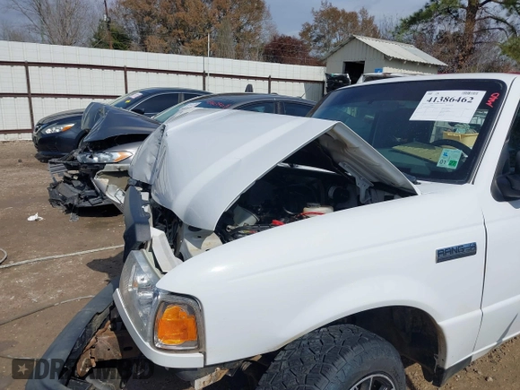 2011 Ford Ranger XL with VIN 1FTKR1ED7BPA18523, listed as a IAAI auction lot 41386462 with 90,379 mi miles. Bid and sale history available at carsss.com. Image 10.