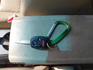 2004 Honda Accord EX с VIN 1HGCM66584A097098, выставлен на аукционе IAAI как лот 42431021 с пробегом 135 143 миль миль и . История ставок и продаж доступна на DreamBid. Изображение 11.