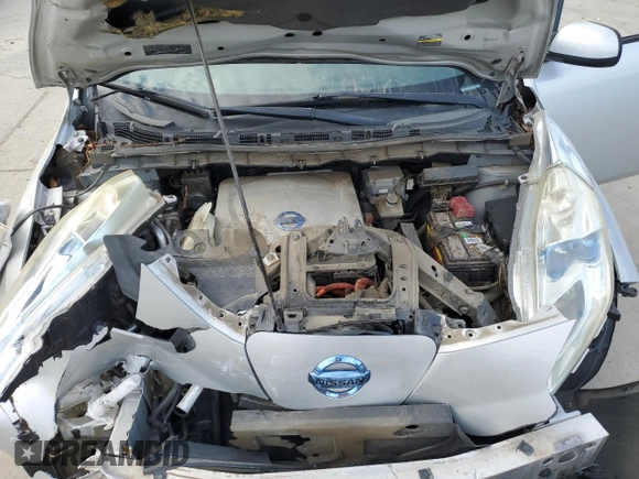2015 Nissan LEAF SL with VIN 1N4AZ0CP3FC326441, listed as a Copart auction lot 50763835 with 120,373 mi miles and Salvage title. Bid and sale history available at DreamBid. Image 13.