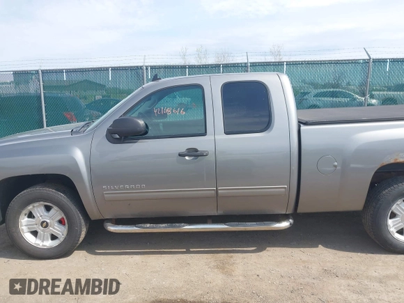 2013 Chevrolet Silverado 1500 LT with VIN 1GCRKSE79DZ198291, listed as a IAAI auction lot 42168616 with 82,032 mi miles and . Bid and sale history available at DreamBid. Image 15.