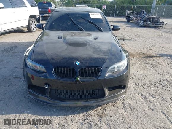 2011 BMW M3 z VIN WBSPM9C5XBE203183, wystawiony jako IAAI lot #42133371 z przebiegiem 94 063 mil mil oraz . Historia ofert i sprzedaży dostępna na DreamBid. Obrazek 6.