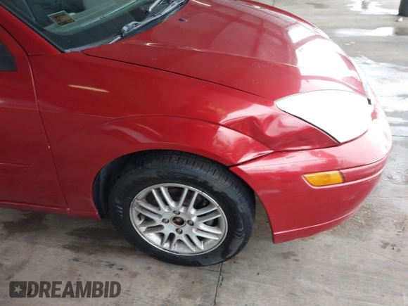 2000 Ford Focus ZTS with VIN 1FAHP3835YW197115, listed as a IAAI auction lot 41583720 with 177,022 mi miles and . Bid and sale history available at carsss.com. Image 12.