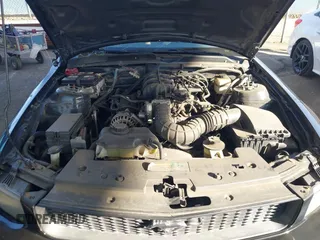 2007 Ford Mustang Deluxe with VIN 1ZVFT80N675354014, listed as a IAAI auction lot 41648031 with 92,209 mi miles. Bid and sale history available at carsss.com. Image 10.