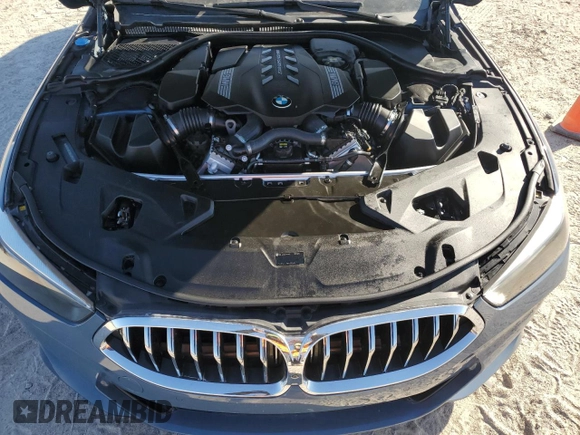 2022 BMW 8 Series M850i с VIN WBAGV8C06NCH25022, выставлен на аукционе Copart как лот 82894104 с пробегом 26 864 миль миль и На запчасти • Non repairable. История ставок и продаж доступна на DreamBid. Изображение 11.