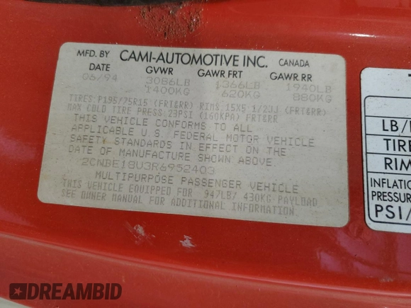 1994 Geo Tracker z VIN 2CNBE18U3R6952403, wystawiony jako Copart lot #79038524 z przebiegiem 271 461 mil mil oraz Szkody całkowita. Historia ofert i sprzedaży dostępna na DreamBid. Obrazek 12.