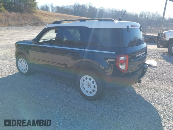 2023 Ford Bronco Sport Heritage z VIN 3FMCR9G64PRD34684, wystawiony jako IAAI lot #41609734 z przebiegiem 59 564 mil mil oraz . Historia ofert i sprzedaży dostępna na DreamBid. Obrazek 3.