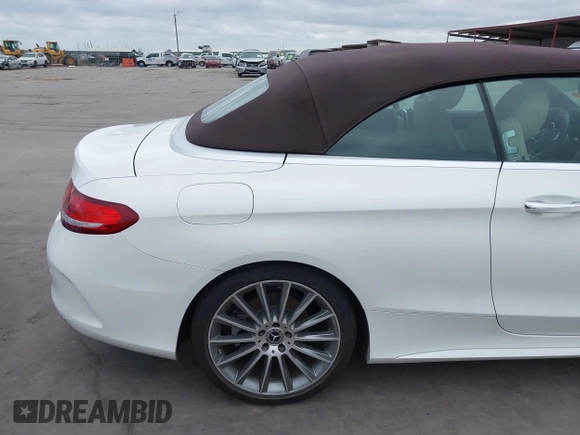 2017 Mercedes-Benz C 300 with VIN WDDWK4JB9HF529814, listed as a IAAI auction lot 42018870 with 39,062 mi miles and . Bid and sale history available at DreamBid. Image 20.